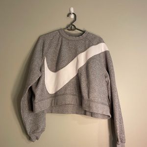 nike crewneck